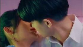 娱乐吃瓜酱姐弟被当情侣,酱姐弟被误配情侣，真相揭秘