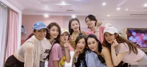 吃瓜娱乐小蓝姐姐视频,带你领略娱乐圈幕后故事